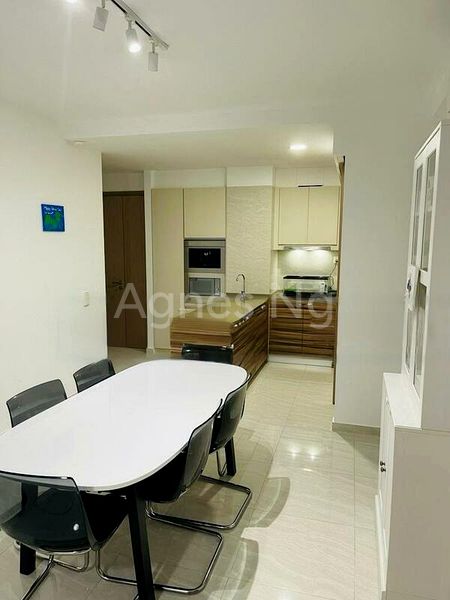 5 Bed Condo for Rent in  High Park Residences - Image 8